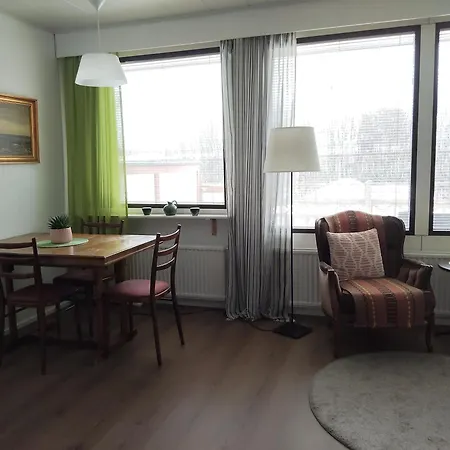 شقة Pieksaemaeellae Saunallinen Rivitalokaksio *