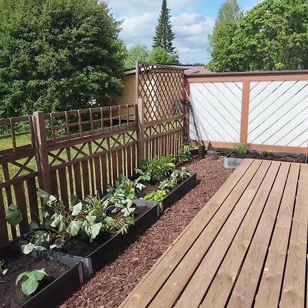 Pieksaemaeellae Saunallinen Rivitalokaksio * بايكساماكي