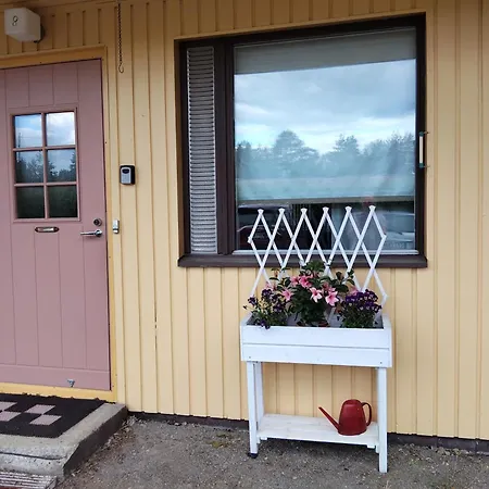 Pieksaemaeellae Saunallinen Rivitalokaksio * Пиексямяки